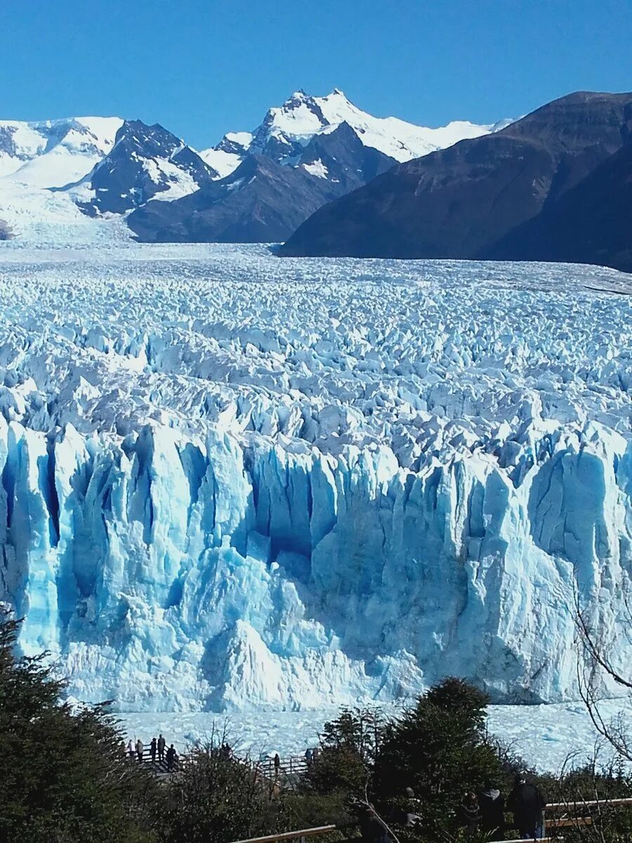 Самый большой горный ледник в мире. Лос Гласьярес Аргентина. Перито-Морено Аргентина. Эль Калафате Аргентина. Ледник Перито-Морено.