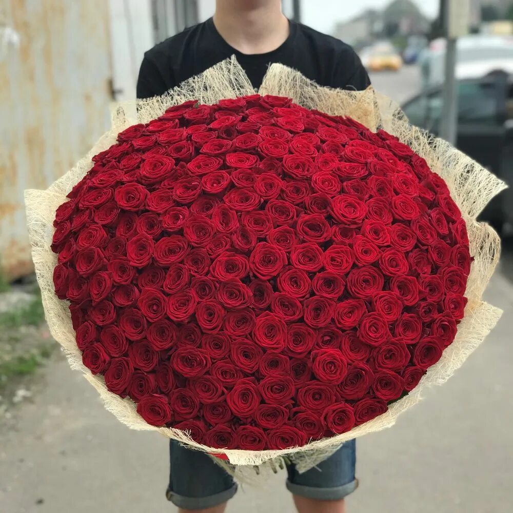 Атласный букет роз сколько нужно метров
