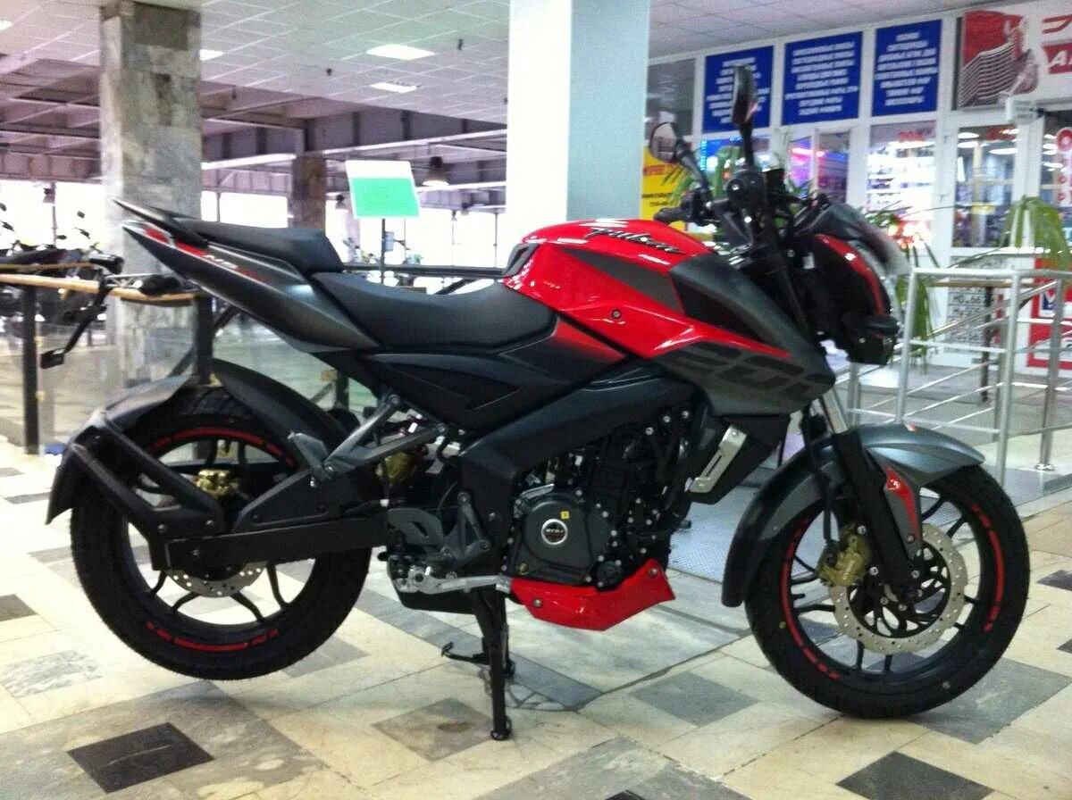 Bajaj pulsar ns. Мотоцикл баджадж пульсар 200. bajaj pulsar ns200. мотоцикл bajaj pulsar 200 ns. bajaj pulsar 200ns черный.