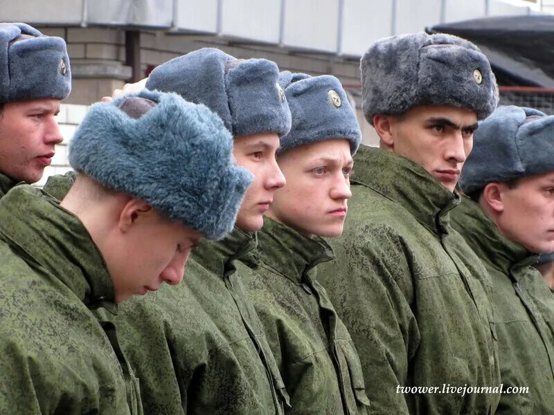 Яблочкова призывники. Егоршино армия. Егоршино призывной пункт. Призывной пункт Ставрополь. Форма ВДВ на призывном пункте.