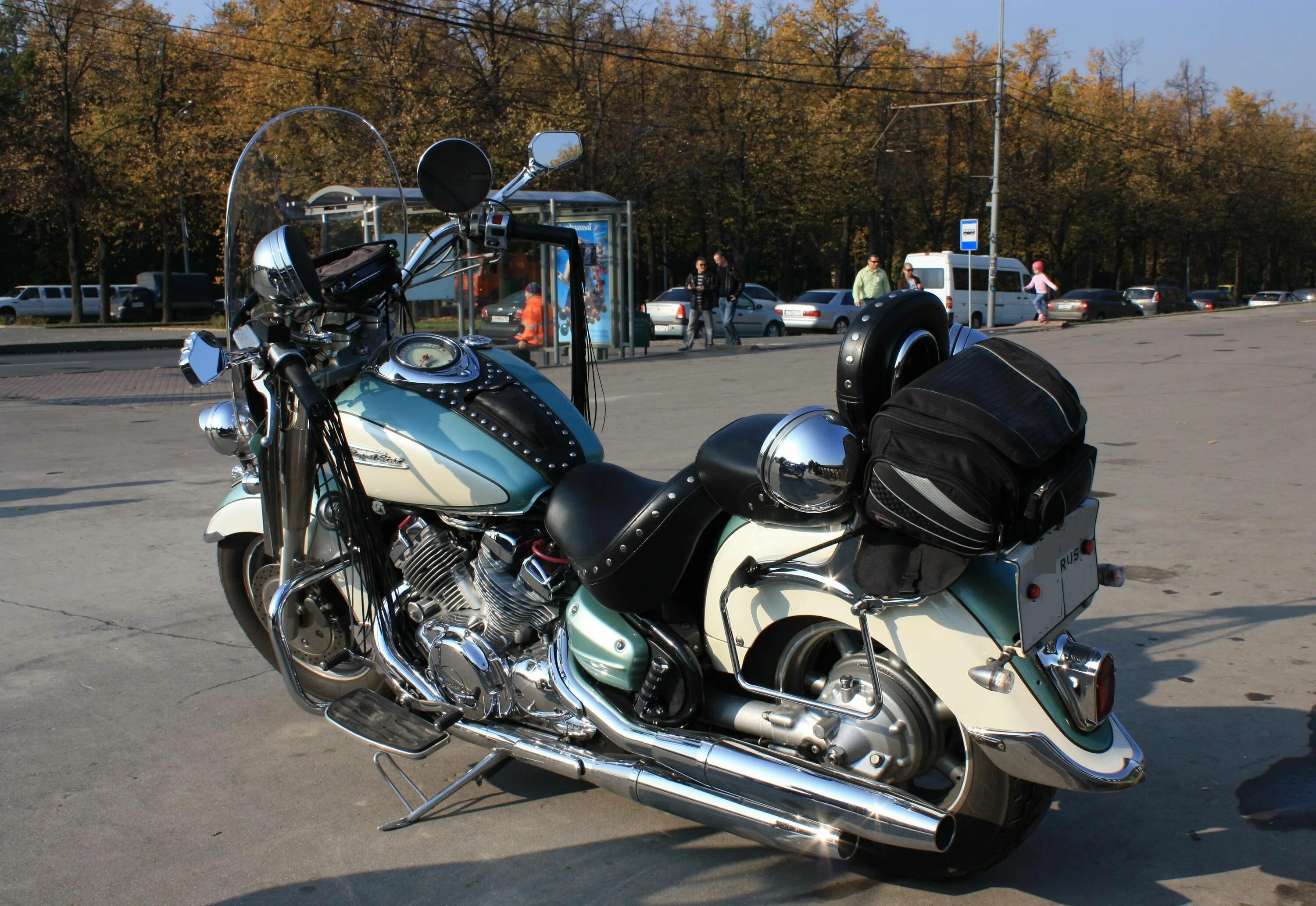 Купить роял стар. Ямаха XVZ 1300 Royal Star. Yamaha Royal Star Venture 1300. Yamaha XVZ 1300 Royal Star Tour Deluxe. Yamaha XVZ 1300 Royal Star Venture.