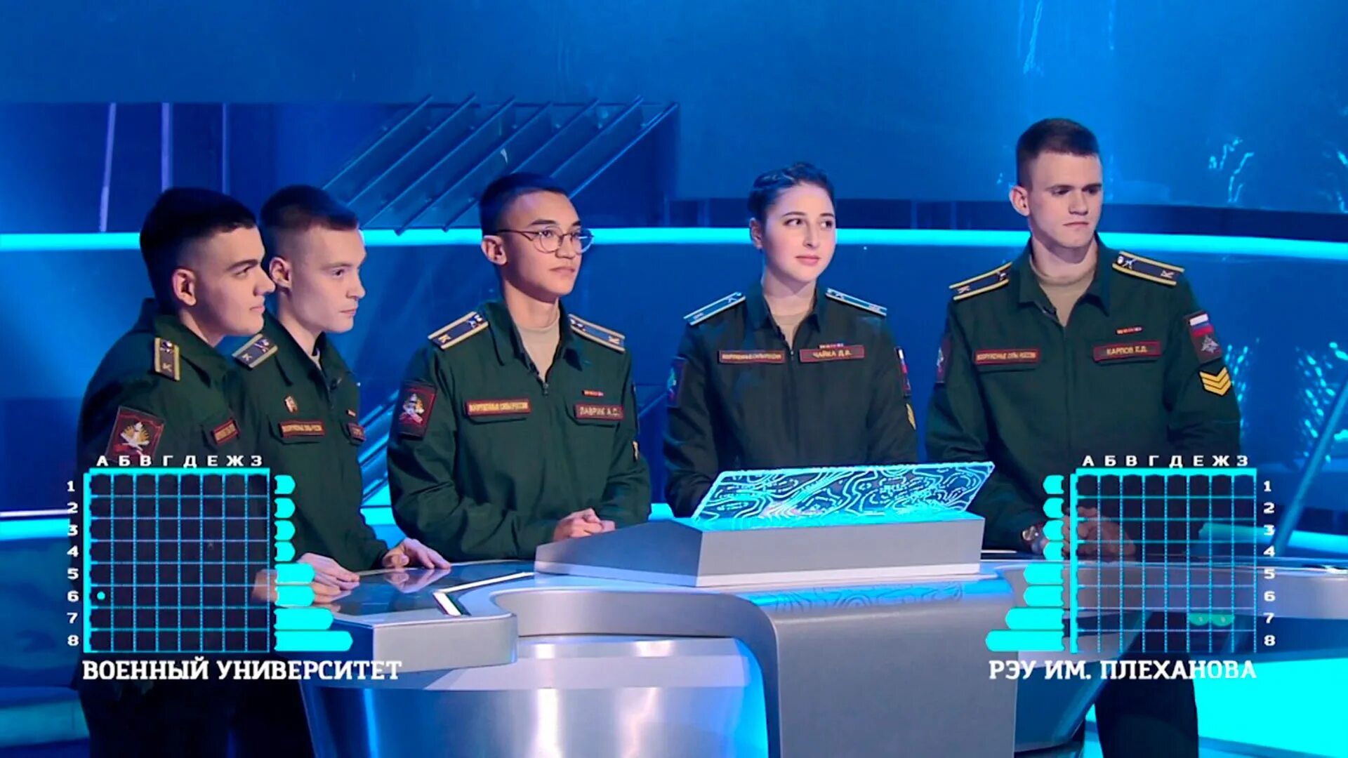 08. Морской бой телеканал звезда. Морской бой канал звезда. Морской бой передача. Ведущий морской бой на канале звезда.