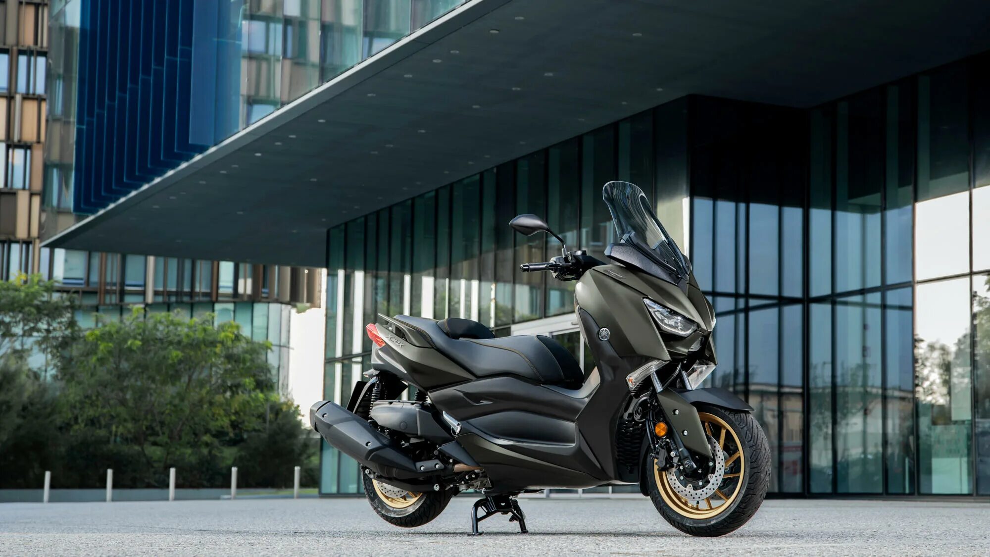 Tech 400. Yamaha xmax 400. yamaha x-max 2025. yamaha xmax 2025. yamaha xmax 300.