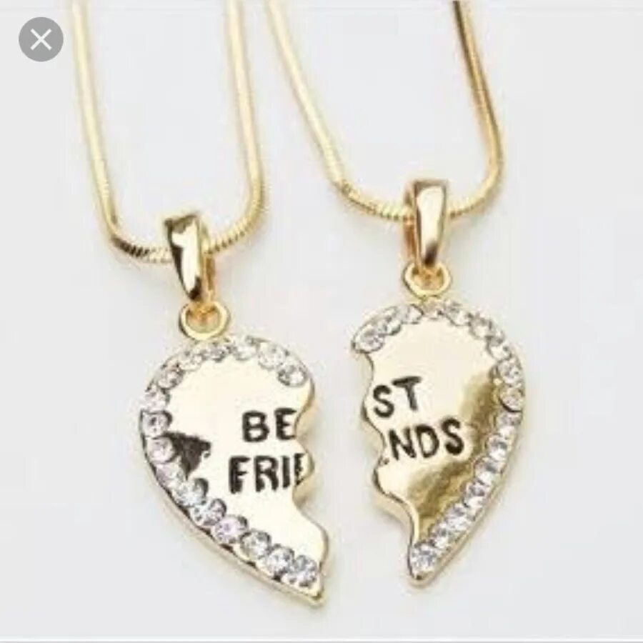Plastic heart nostalgia. Pop best friends. Bff shirts роблокс парные. Фиби буффе фанко поп. Значок бест френдс.