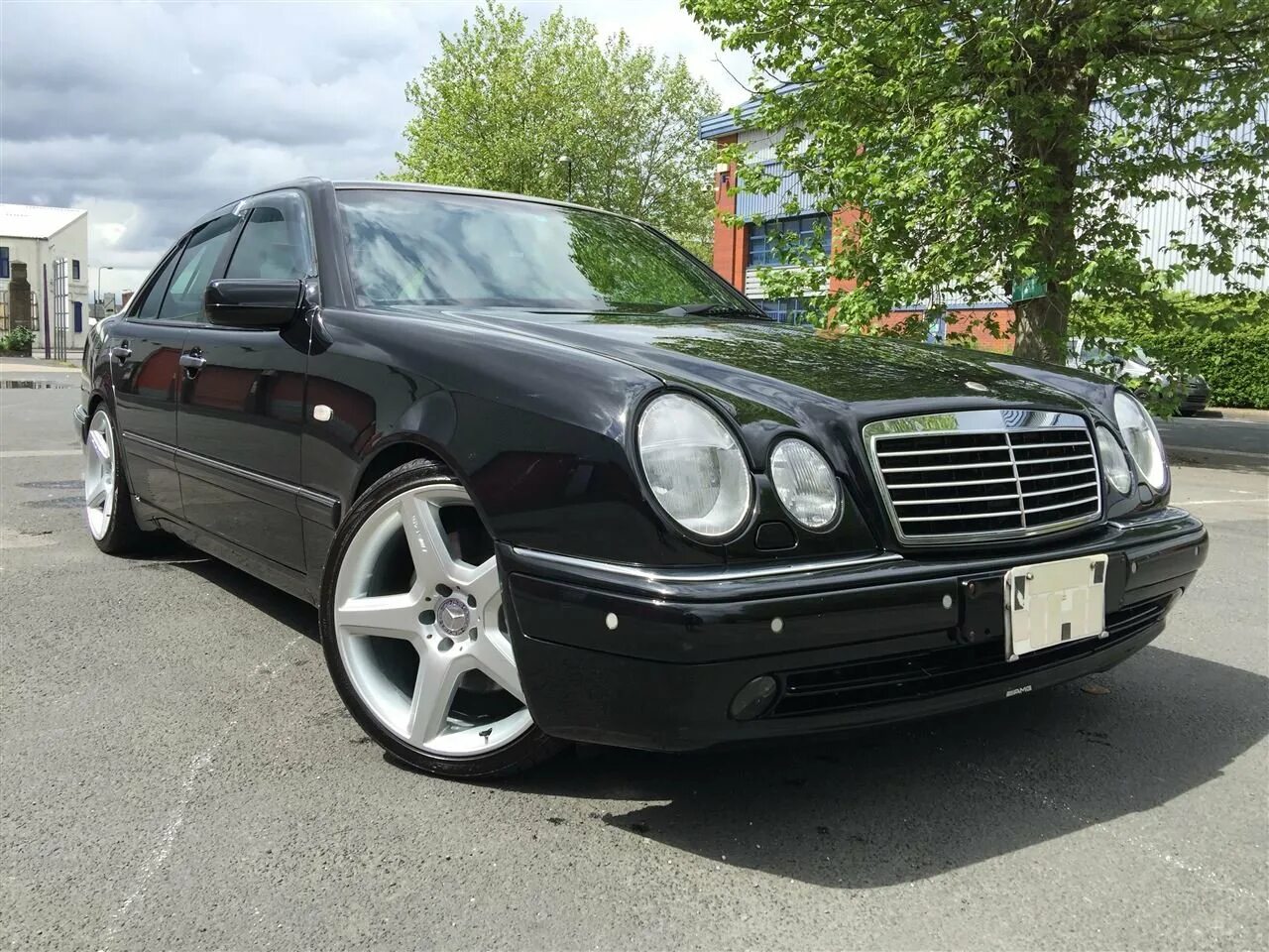 Мерседес Бенц е210. Mercedes w210. Mercedes Benz e210. Мерседес w210 AMG.