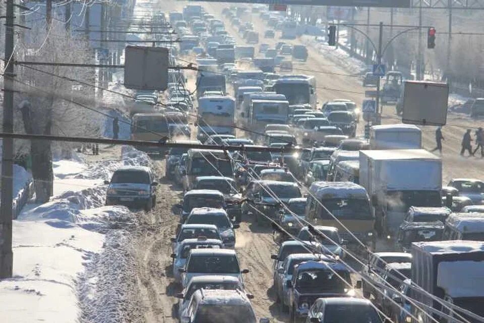 Затор рассосется. Пробки волгоград сейчас. Дороги волгограда. Волгоградский пробки. Пробки волгоград сейчас.
