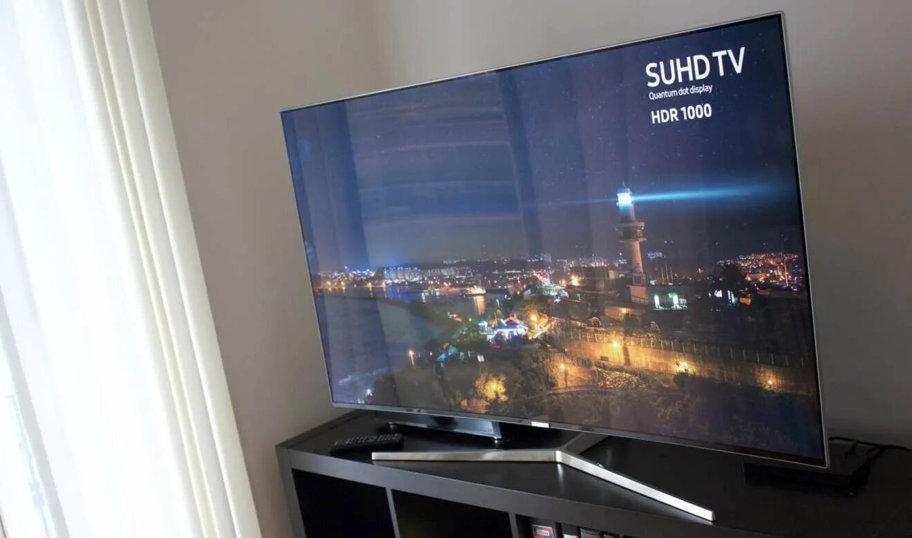 Samsung 65ks8000. Телевизор QLED Samsung ue55ks8000u 55" (2016). Телевизор Samsung 65 дюймов на стену. Самсунг КС 8000 65. Домашний телевизору samsung