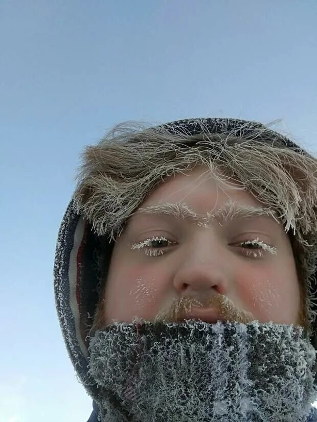 Russia winters are cold. Холод. Зима холода. Очень холодная зима. Русский человек холод.