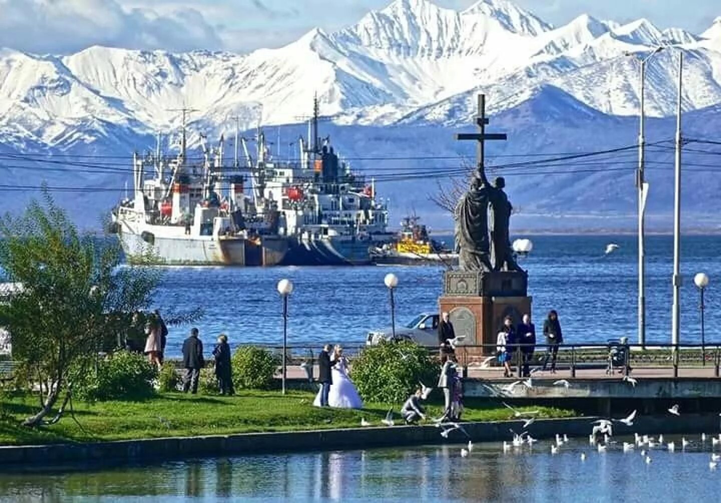 Камчатка Петропавловск-Камчатский. Петропавловск-Камчатский центр города. Город Камчатка Петропавловск Камчатка. Петропавловска-Камчатск центр города. Экскурсии на 9 мая