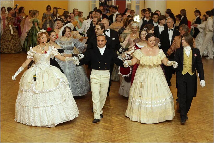 бал выпускников в кремле. сретенский бал нижний новгород. какой находится бал. балы в екатерининском дворце 19 века. какой находится бал.