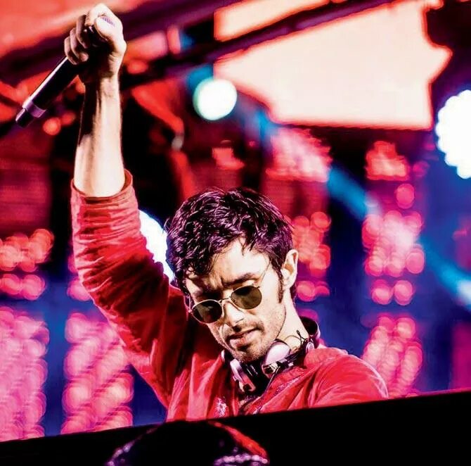 Kshmr more than a feeling. Kshmr. kshmr американский диджей. kshmr 2015. kshmr фото.
