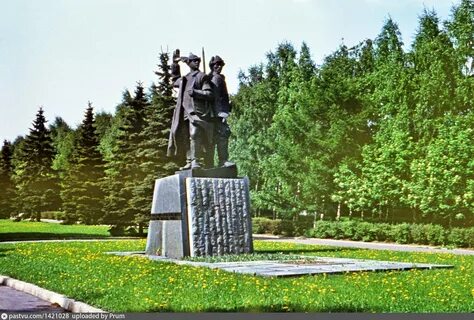 Монумент 1