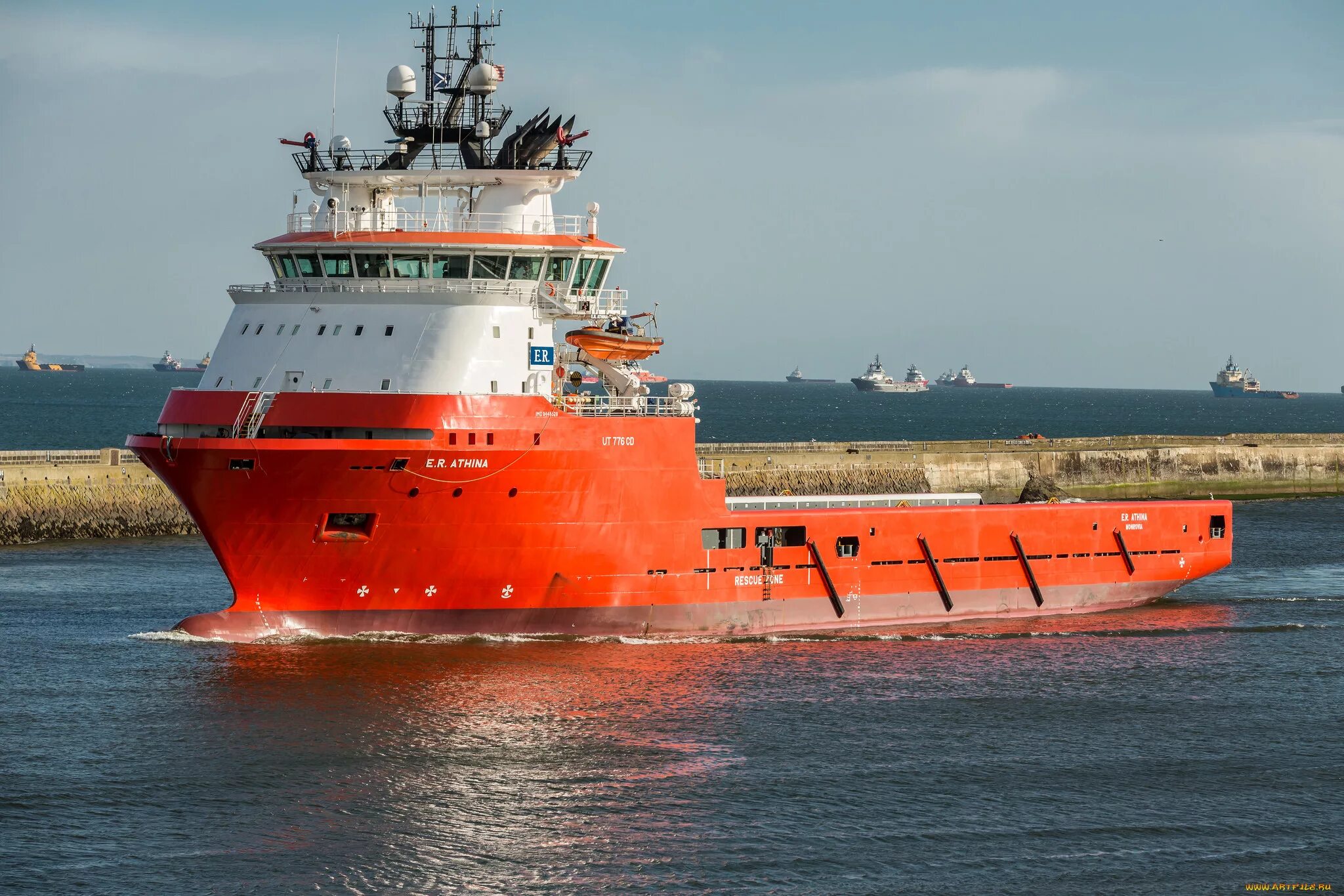 Cape nordkinn. Буксир brage viking. Судно специального назначения. Судно специального назначения. Специальные суда.