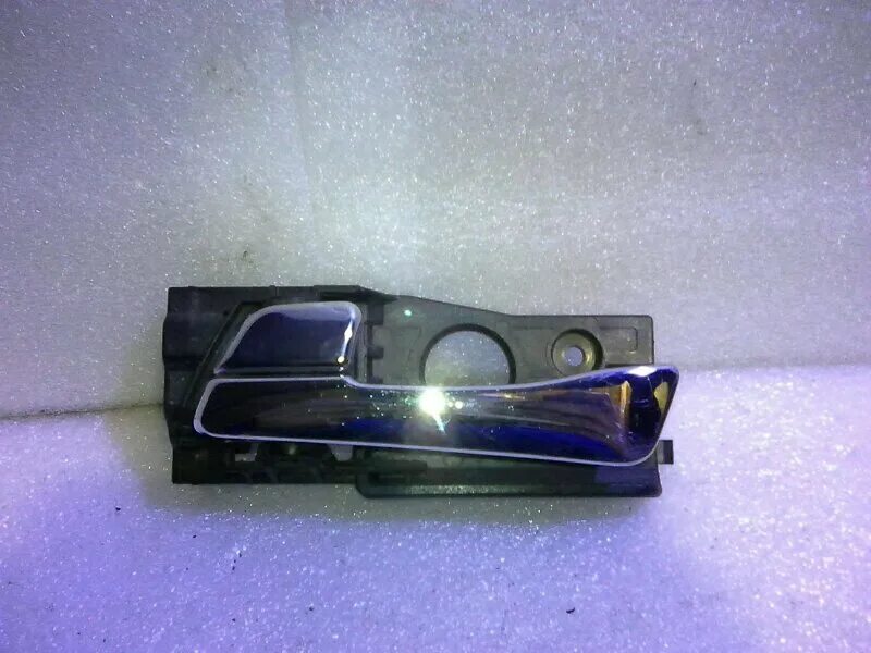 внутренняя ручка солярис. внутренняя ручка солярис. внутренняя ручка солярис. хендай солярис дверные ручки внутренние. ручка двери хендай солярис 2012.