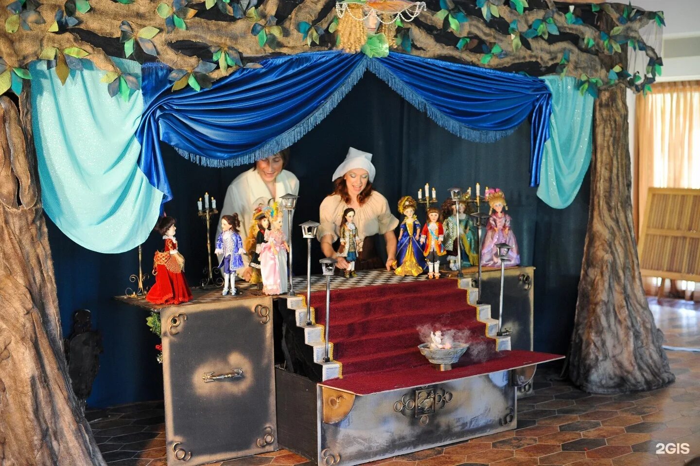 кукольный театр спектакль кошкин дом. театр кукол марионеток спб. театр кукол аистенок иркутск. кукольный театр. работа кукольный театр.