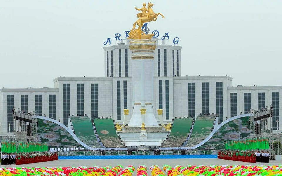 Международный аэропорт ашхабад, туркменистан. Turkmenistan tm. Ашгабат туркменистан ашхабад. Дворец «огузхан» туркменистан. Дворцовый комплекс «огузхан» достопримечательности туркменистана.