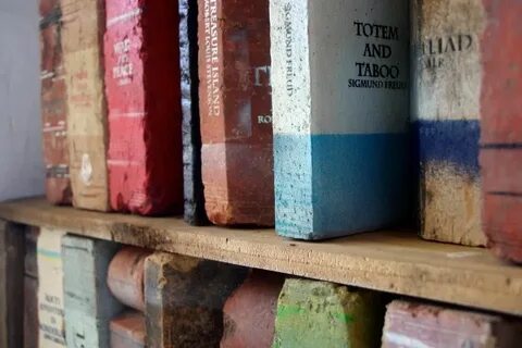Кирпичи книга