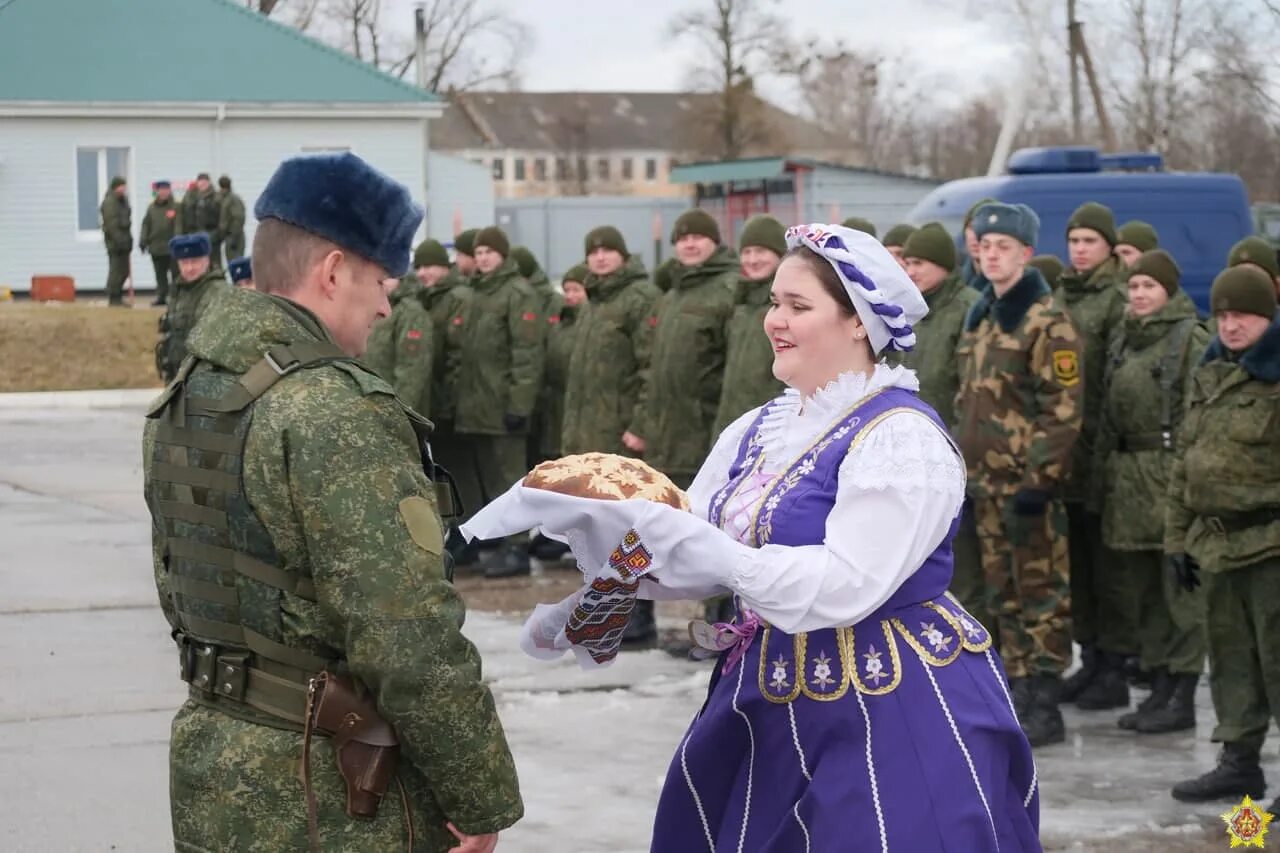 Российская армия в Белоруссии. Российские военные в Белоруссии. Русские военные в Белоруссии 2022. Военные учения РФ Беларусь.