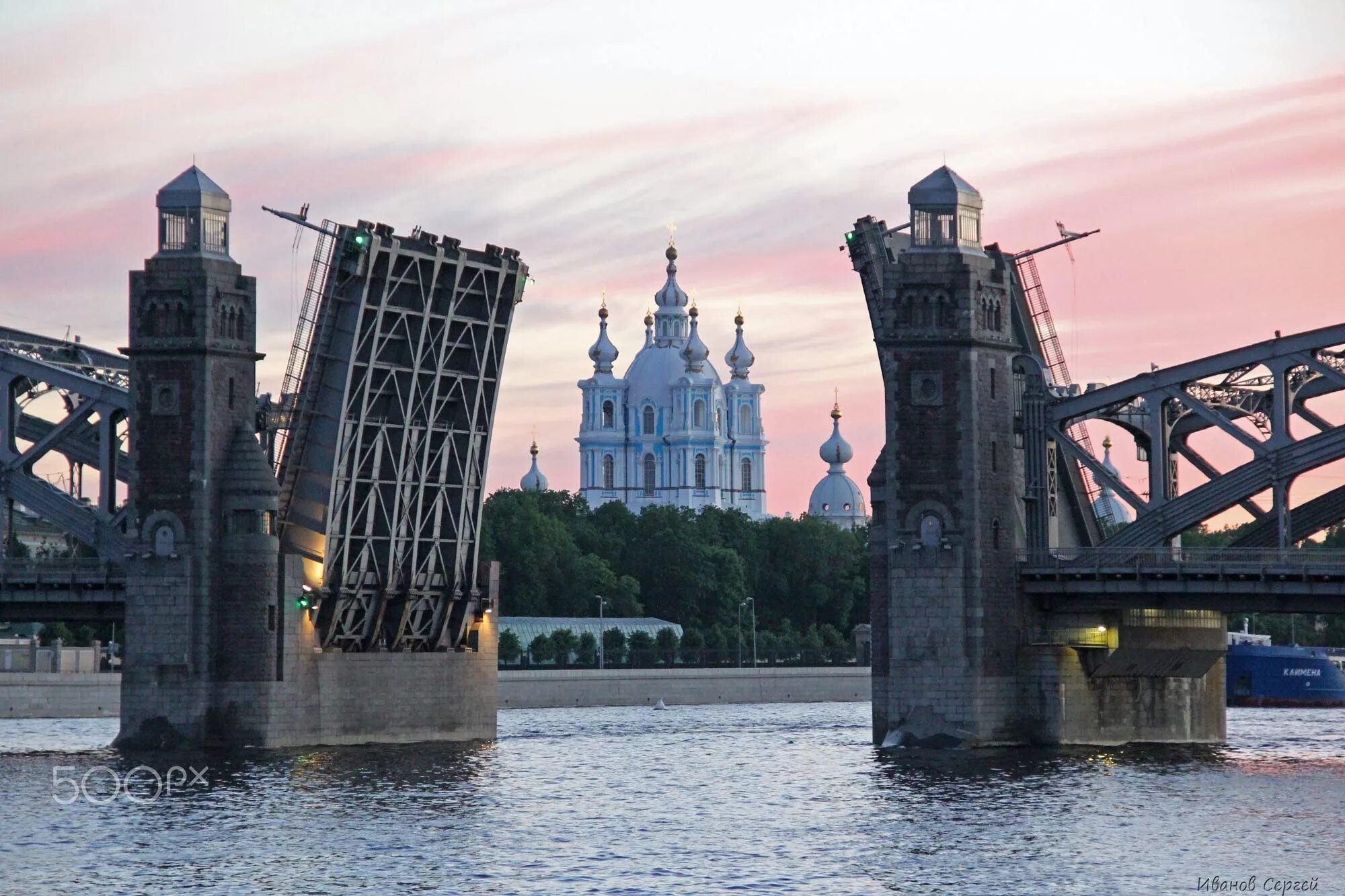 Мост петра великого в санкт. Мост Петра Великого в Санкт-Петербурге. Большеохтинский мост в Санкт-Петербурге. Мост Петра Великого СПБ.