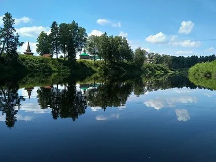 На каком берегу реки