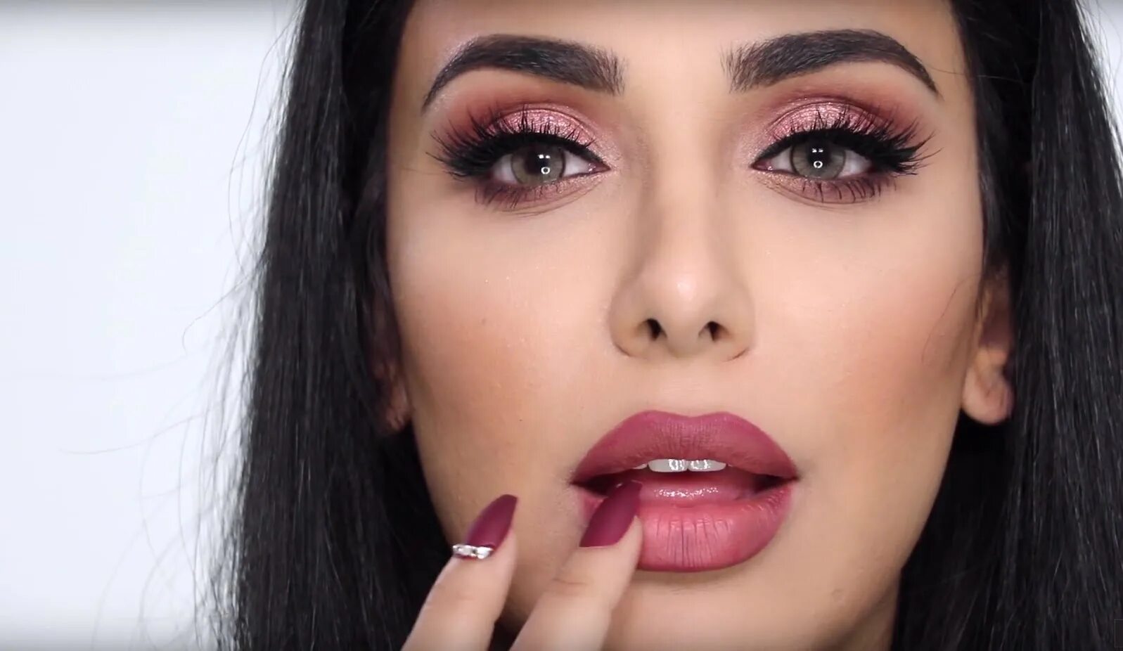 Verusha make up style