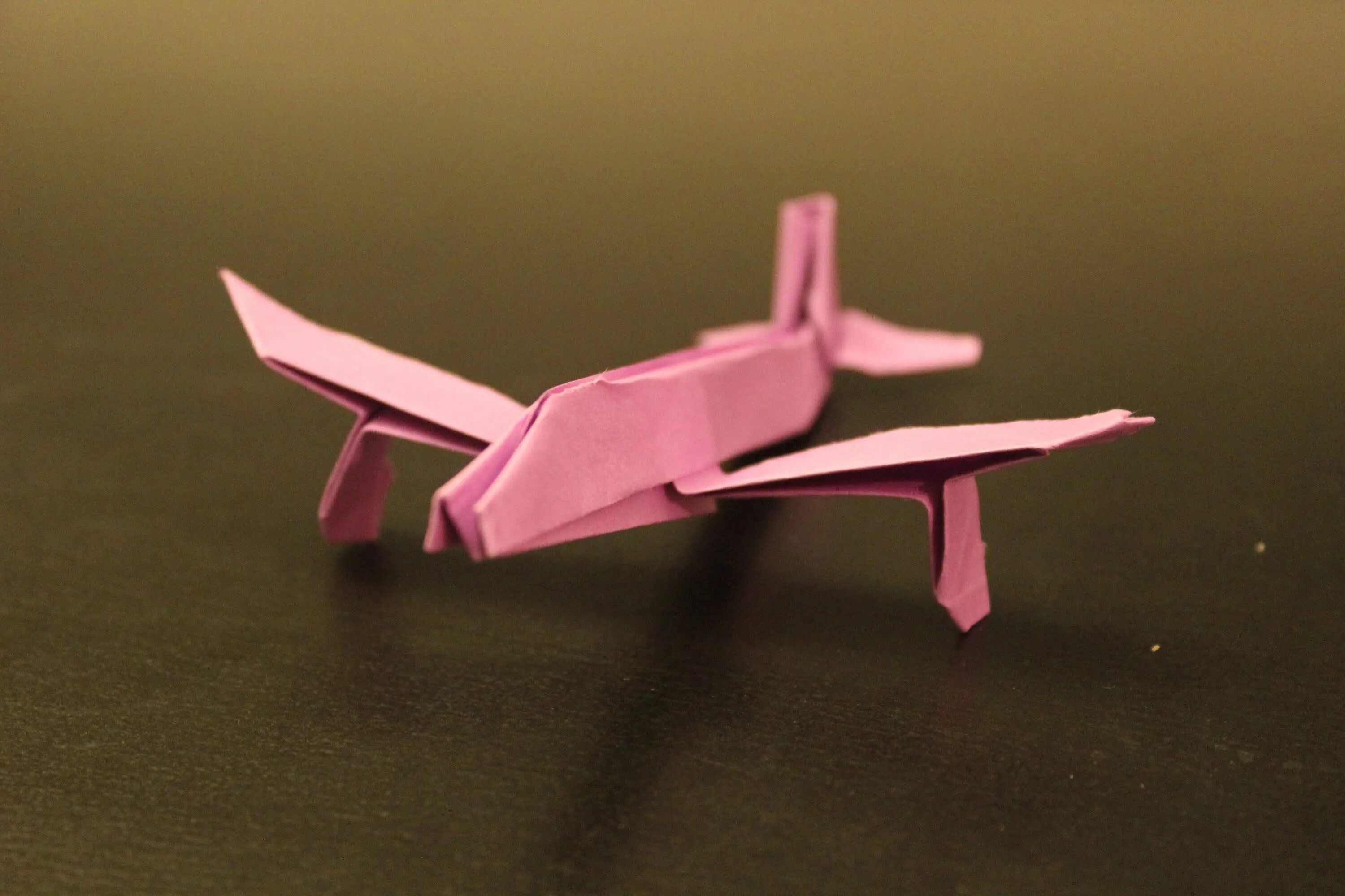 бумажный пропеллер. объемный самолет. поделка самолет оригами. оригами самолет из бумаги. летающая тарелка поделка.