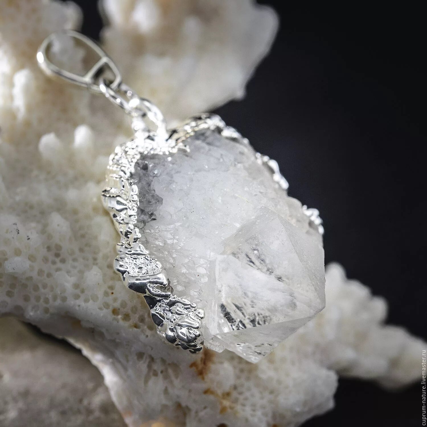 Хрусталь для козерога. Кристалл горного хрусталя ювелирный. Хрусталь для козерога. Три д пазл кристалл. 3d пазл магический кристалл.