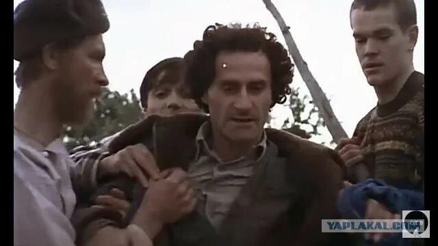 Ну колись. Я колючая. И хочется и колется кактус. Колись мем. Ну колись.