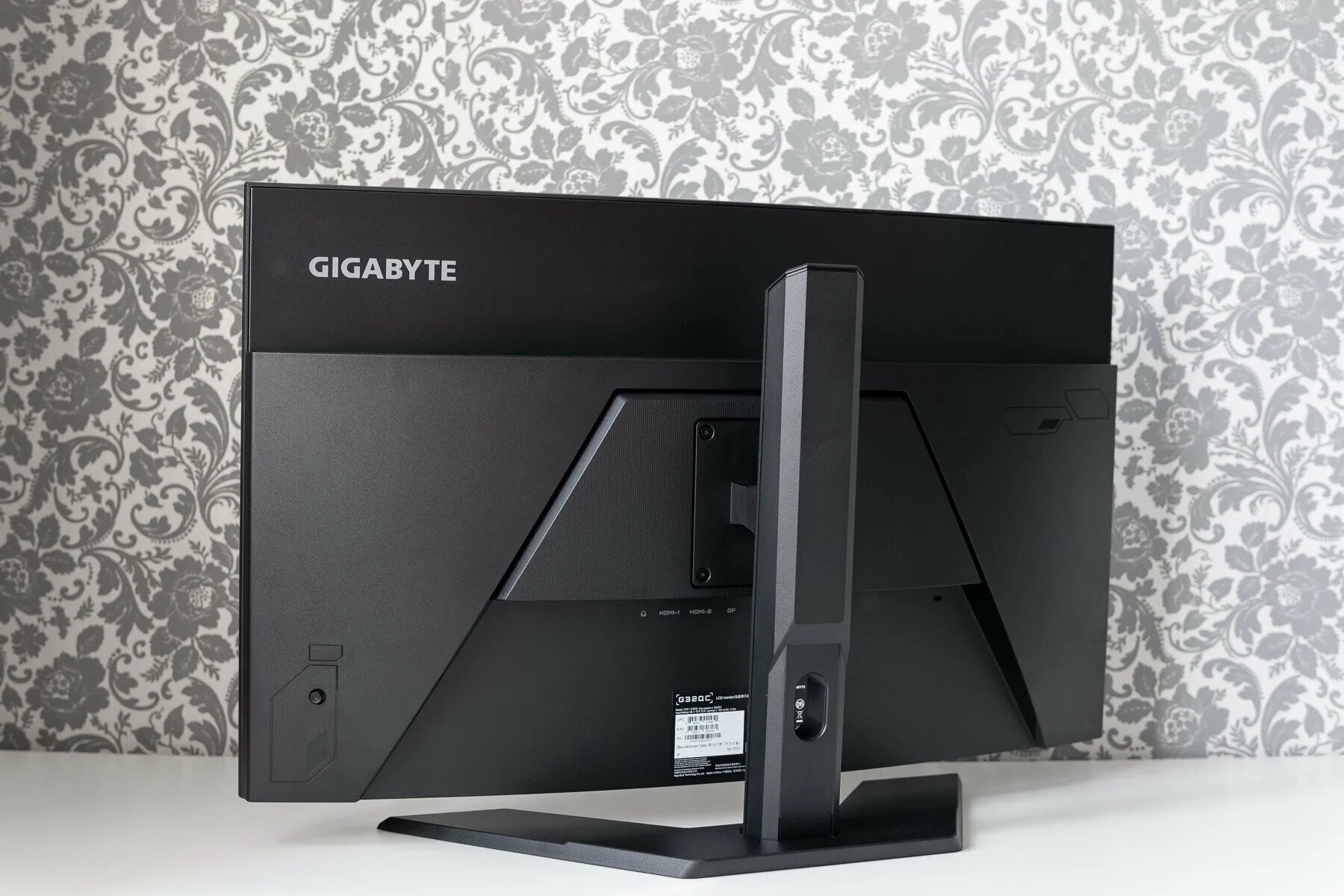 Q27b2s2. Монитор Gigabyte g32qc. Gigabyte - 32" g32qc-Ek. Gigabyte g32qc g sync. Монитор 31,5" Gigabyte m32q.