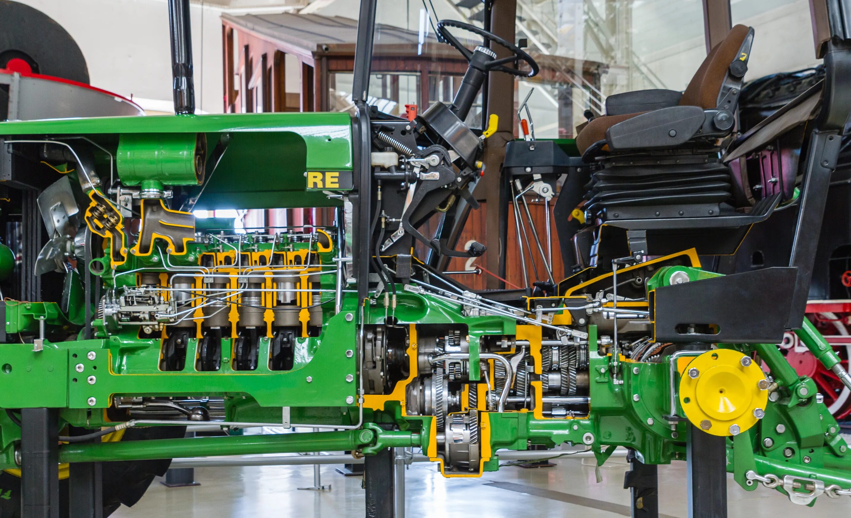 трансмиссия тракторов джон дир. коробка передач трактора джон дир. John deere 3350.