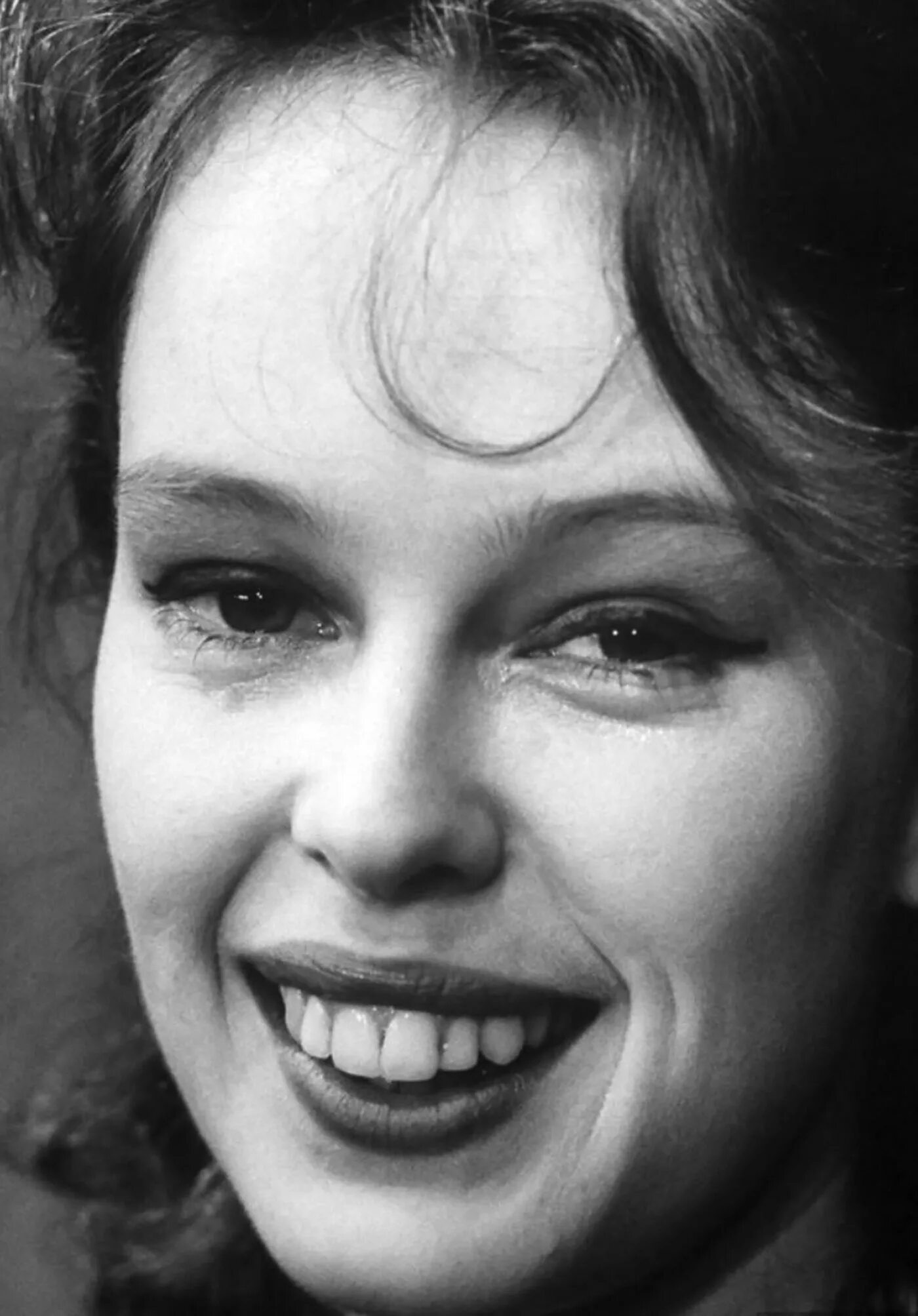 Актриса сэнди деннис. Сэнди деннис фото. Санди бареста актриса. Сэнди фокс актриса. Сэнди деннис.