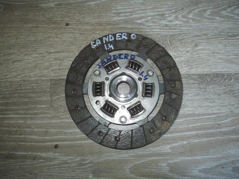 Комплект сцепления сандеро 2011. Hola chd011 диск сцепления. 8200507366. Диск сцепления рено сандеро. Диск сцепления рено сандеро.
