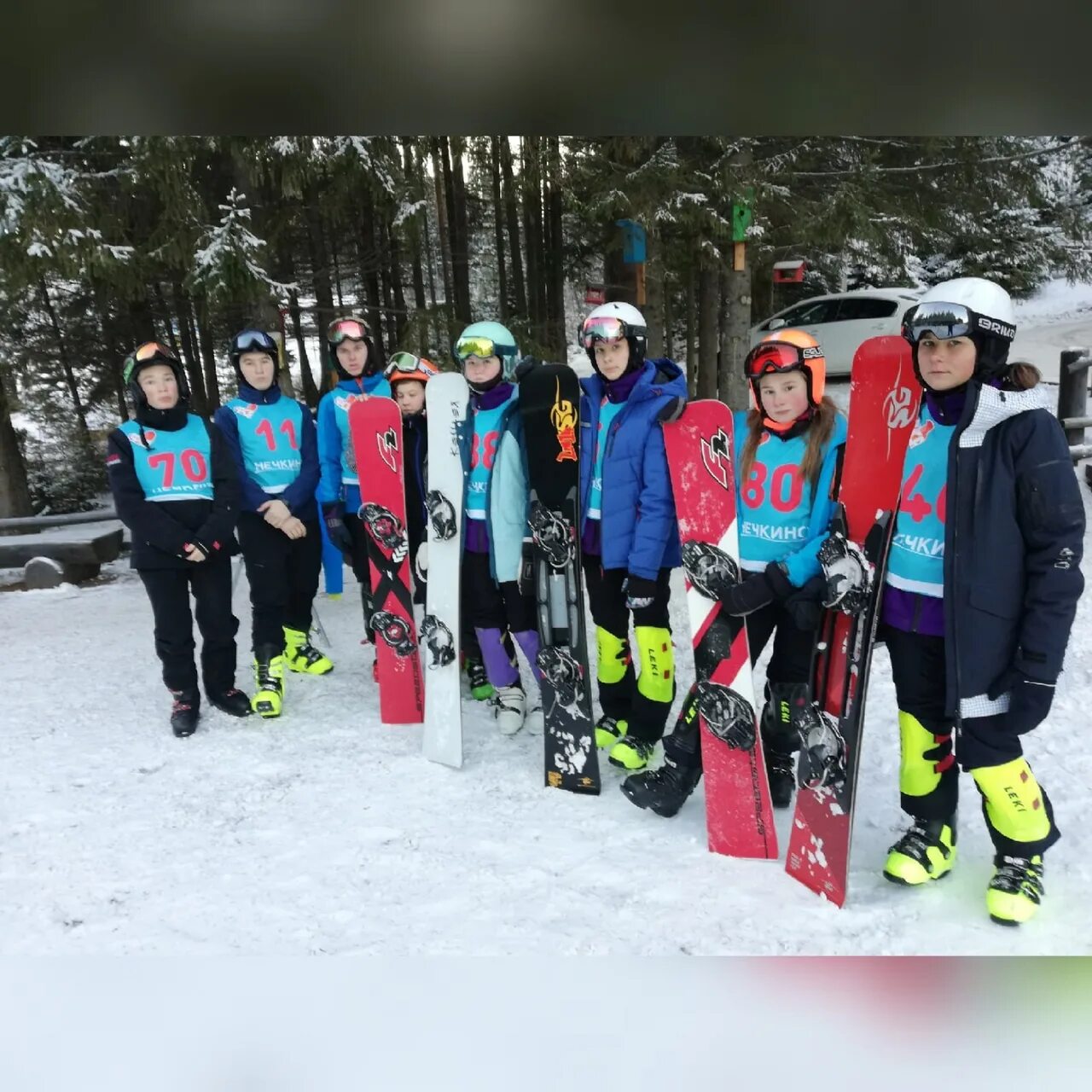 чебоксарский курорт горнолыжный. горнолыжный спуск вертикаль чебоксары. лыжная база вертикаль чебоксары. горные лыжи чебоксары. нечкино слалом.