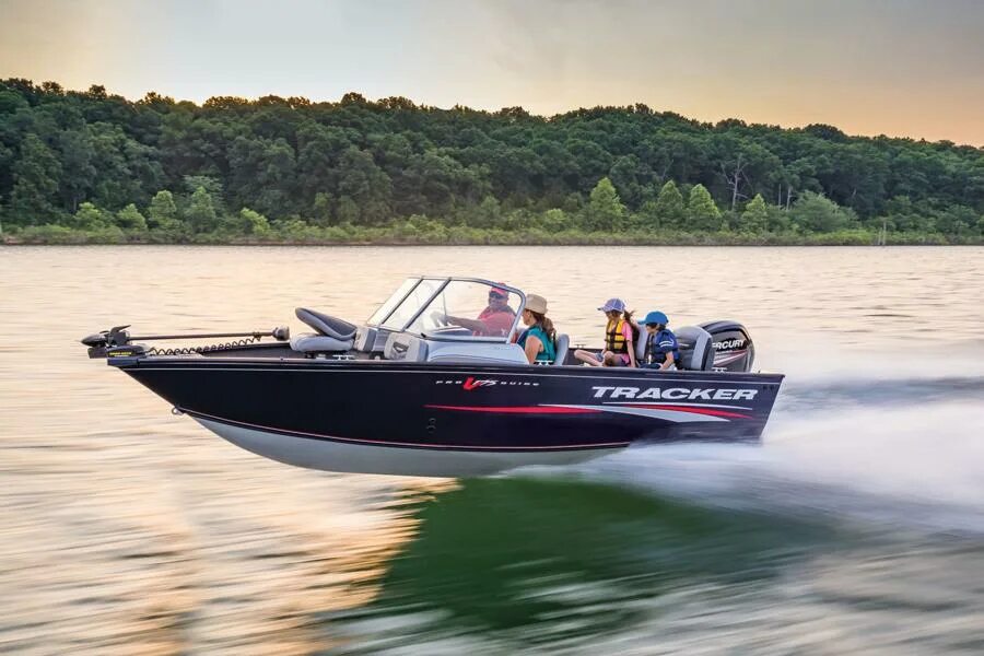 Realcraft impulse-470. Northsilver 665 pro. Катера pro. Катер grizzly pro cabin 740 jet. Норд сильвер про 665 кабин.