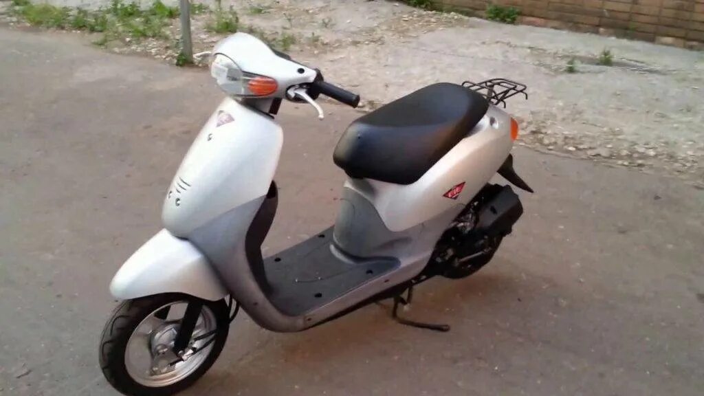 Расход хонда дио 27. Скутер хонда дио аф 27. Мопед хонда дио 27. Honda af 27. Расход хонда дио 27.