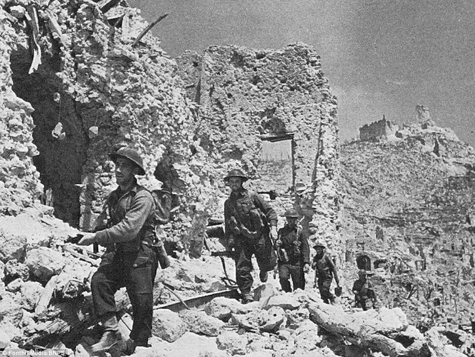 Вторая мировая битва под. Битва за монте кассино. монастырь монте кассино 1944. штурм монте кассино.