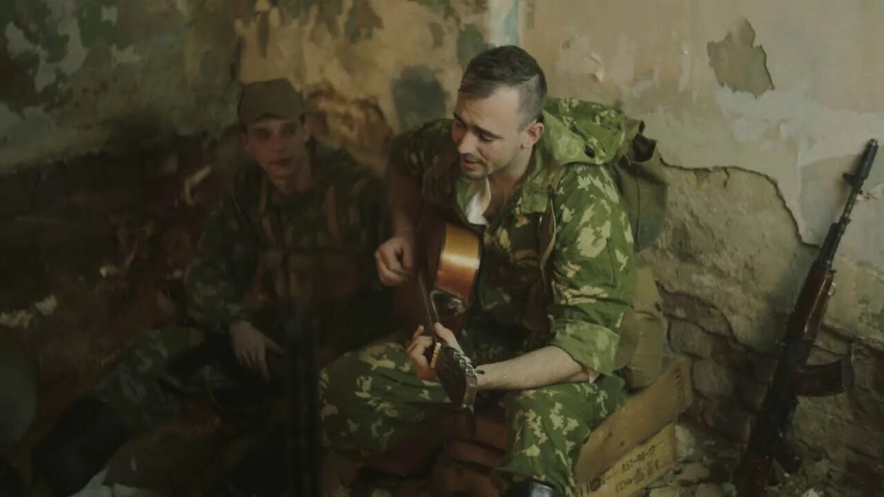 Слушать армейские песни ратмира. Слушать армейские песни ратмира
