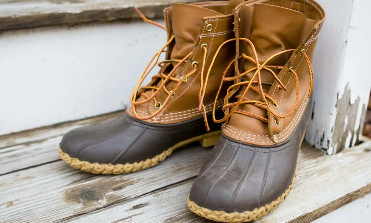 Red wings chippewa. Ворк бутс. Timberland vibram waterproof. Timberland 2021. Разные ботинки на ногах.