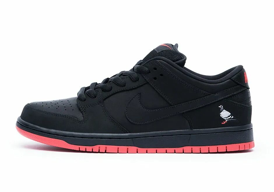 Найк с голубем. Nike SB Dunk Low черные. Кроссовки найк SB Dunk Low. Nike SB Dunk Low Black. Nike SB Dunk Low Pigeon.