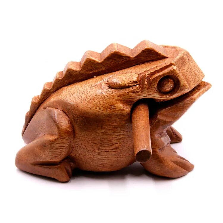 Исполни лягушку. Лягушка деревянная сувенир. Сувенир поющая жаба. Деревянная лягушка трещотка. Поющая лягушка деревянная.