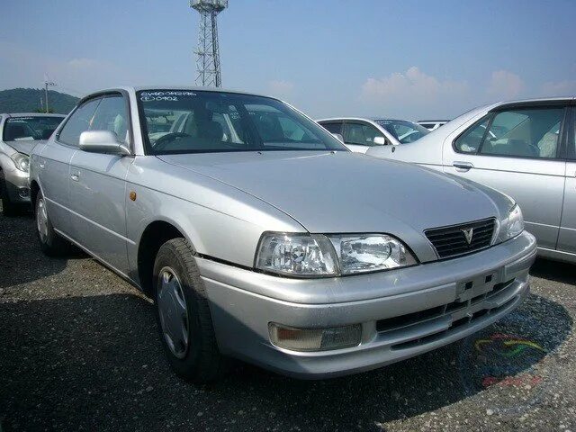 Купить тойота виста 40. Toyota Vista sv40. Тойота Виста св 40. Тойота Виста кузов св 40. Тойота Виста SV 40 1998.