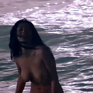 Salma Hayek sexy ass and boobs Nude Sexy Video - RPCLIP.COM.