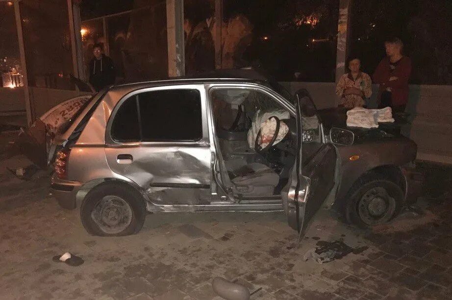 Дтп 05. Авария на сетях в краснодаре ейское шоссе. Дтп краснодарский край. Авария в краснодарском крае. Дтп на ейском шоссе краснодар.