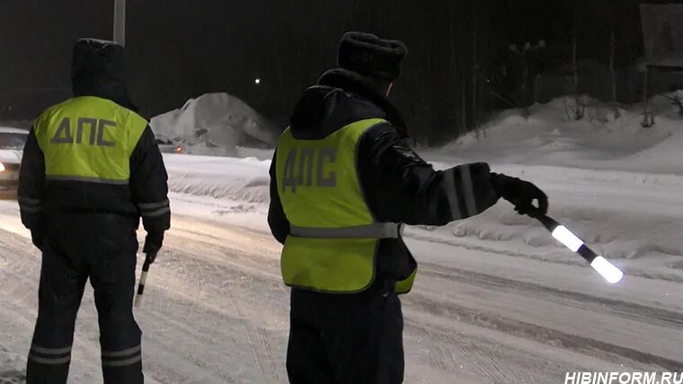 Гибдд кировского района спб. Дпс кировск. Дпс кировск. Гибдд кировск ленинградская область. Полицейский автомобиль.