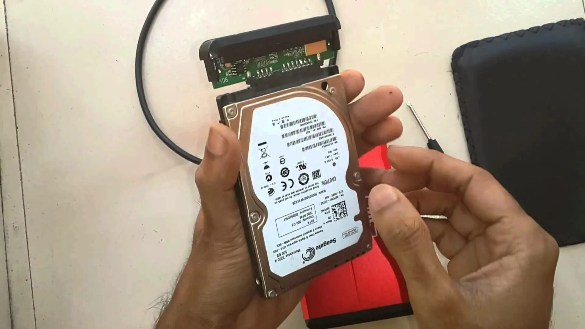 HDD 1.8 дюйма. Жесткий диск Коннект. Подключение программатора к HDD. SATA 2.5 В SD Card. Купить жесткий подключение