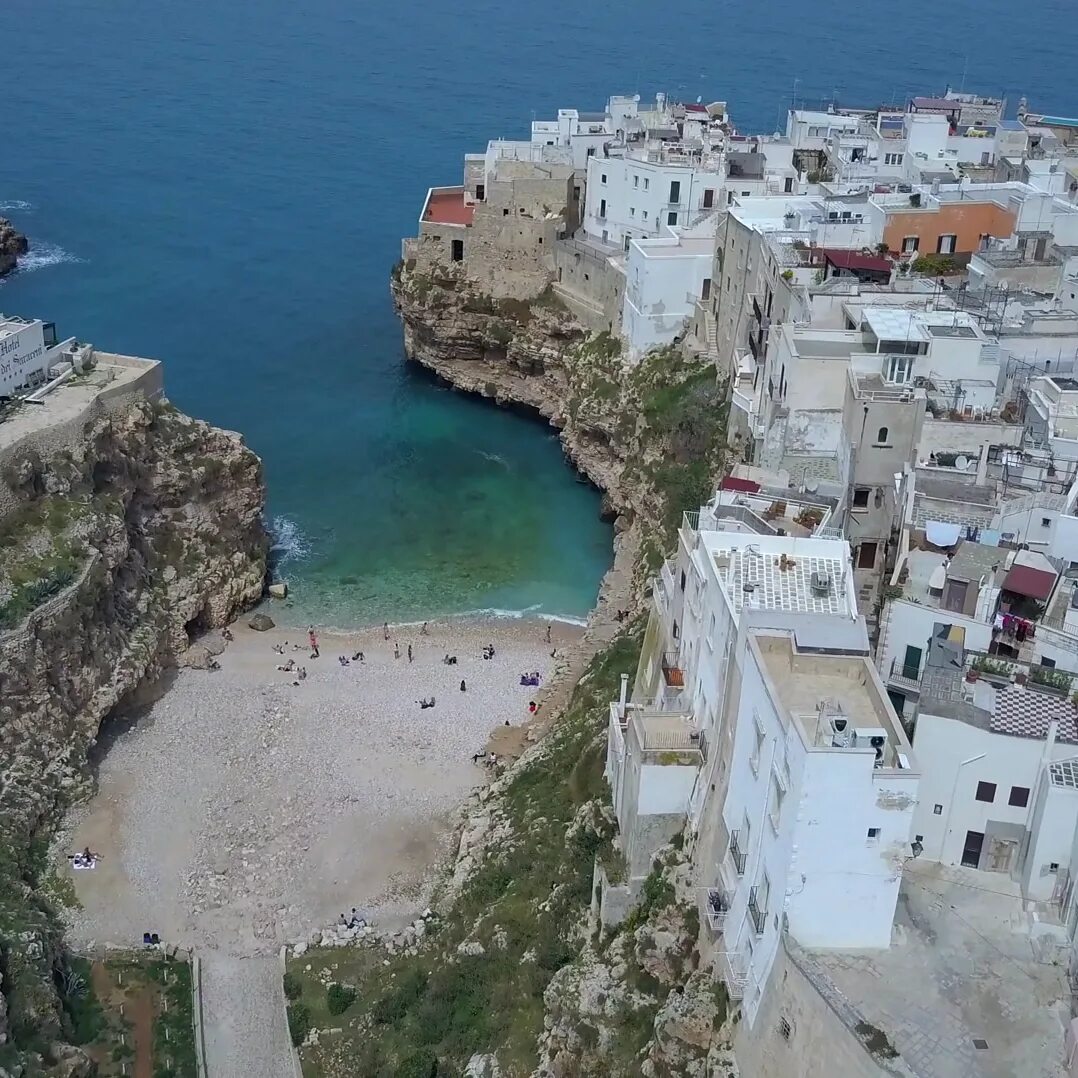 Про бари. Бари. Bari Италия. Остров Бари. Остров Бари Италия.