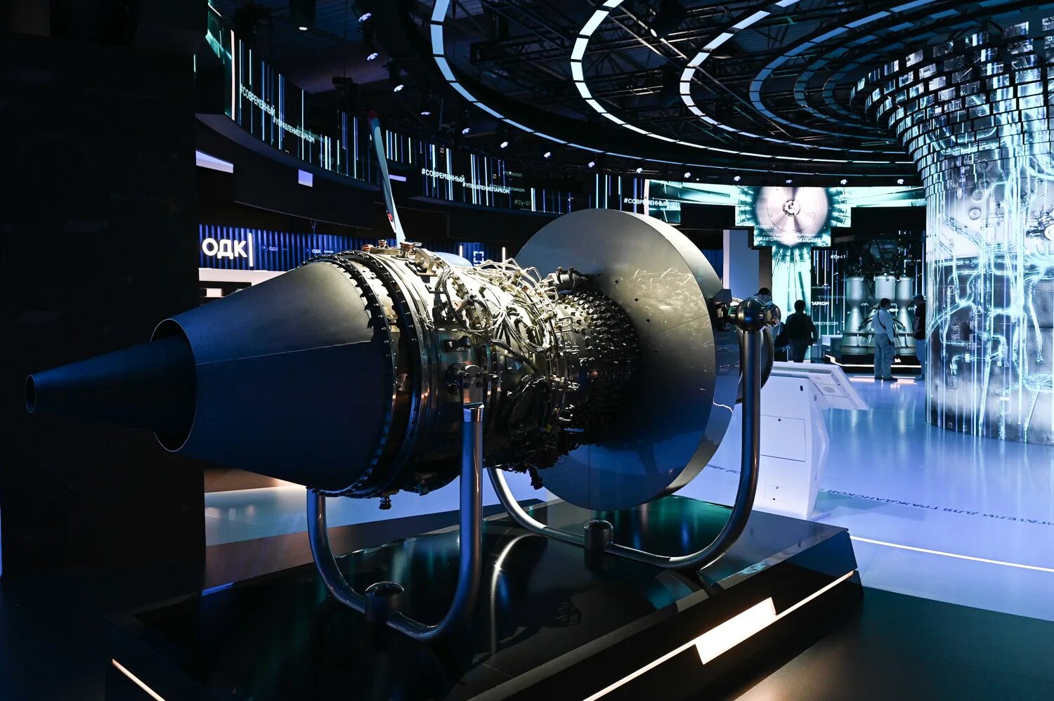 Одк авиадвигатель. Двигатель пд-8 российский трдд для суперджета. Турбовентиляторный двигатель пд-14. Одк макс 2021. Пд-14 двигатель.