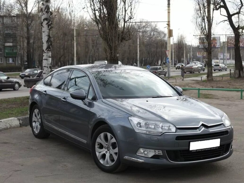 Купить ситроен в воронеже. Citroen c5 седан 2010. Серый Citroen c5. Citroen c5 серый 2008 год. Citroen c5 серый 2008 год новая.