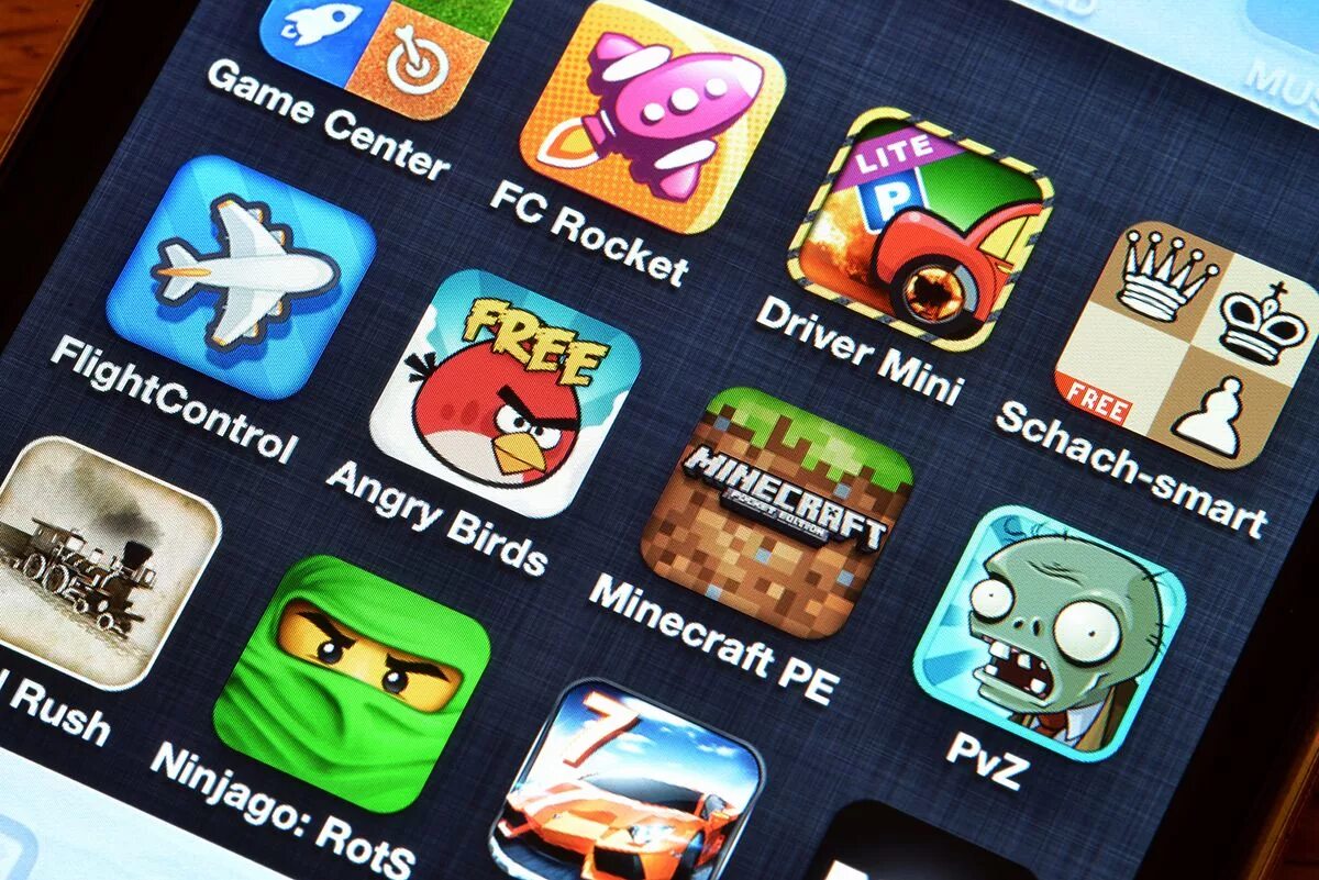 Top android. Мобильные игры. Игры на телефон. Популярные игры приложения. Популярные мобильные игры.
