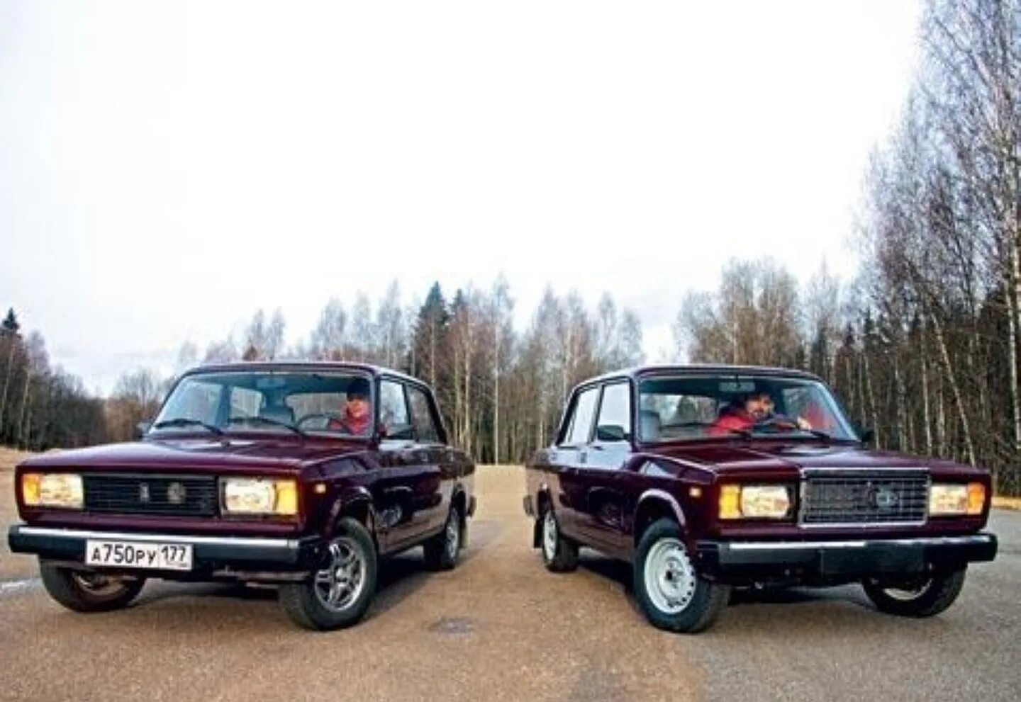 Ваз 2105 мини. Ваз 2105 vs 2107. 2105 и 2107. Lada 2105 vs 2107. Ваз 2105 и 2107 разница.